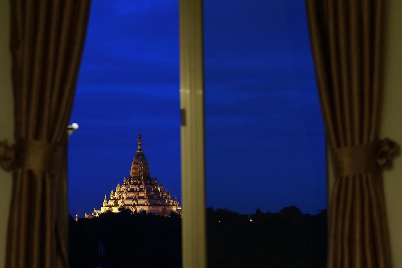 Rose Palace Hotel Yangon Exterior foto